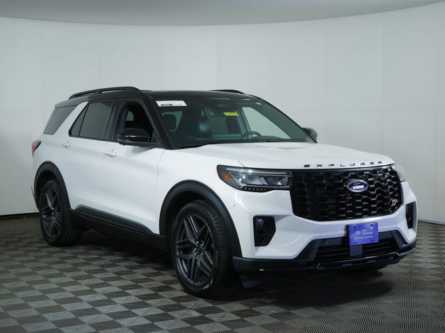 Space White Metallic 2025 Ford Explorer SUV / Crossover All-Wheel Drive Automatic