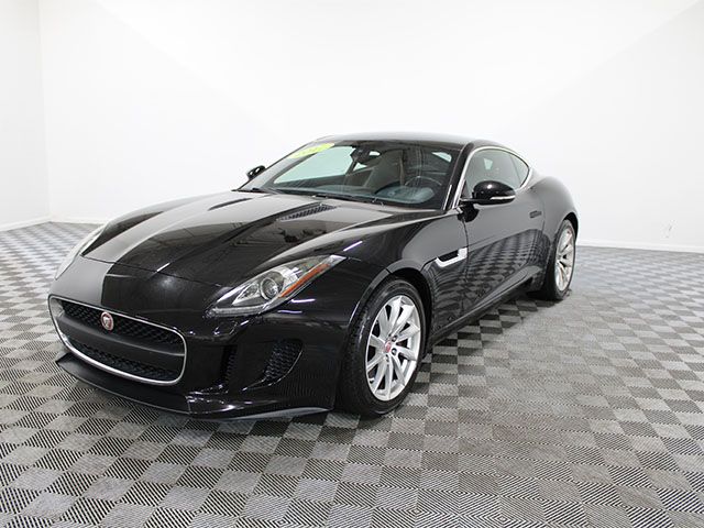 Used 2017 Ultimate Black Metallic Jaguar Premium image 2