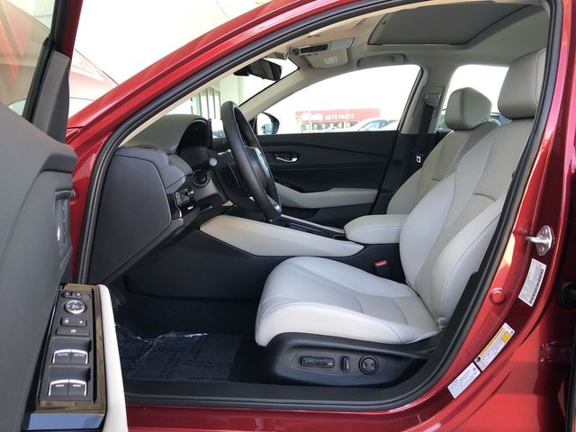 new 2026 Honda Accord Hybrid car, priced at $38,378