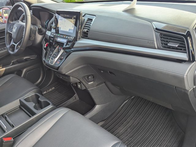 Certified Used 2024 Sonic Gray Pearl Honda Touring image 33