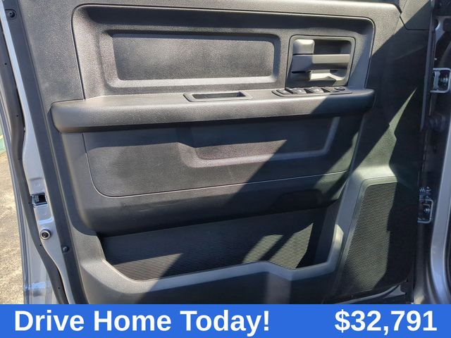 2023 RAM 1500 Classic Tradesman photo