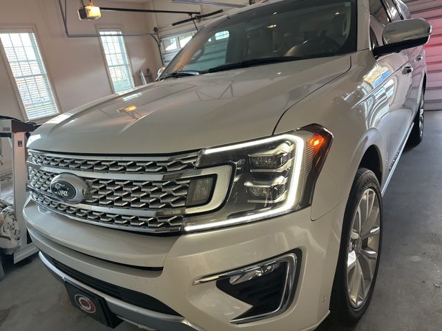 White Platinum 2019 Ford Expedition MAX Platinum 4WD SUV / Crossover Four-Wheel Drive Automatic