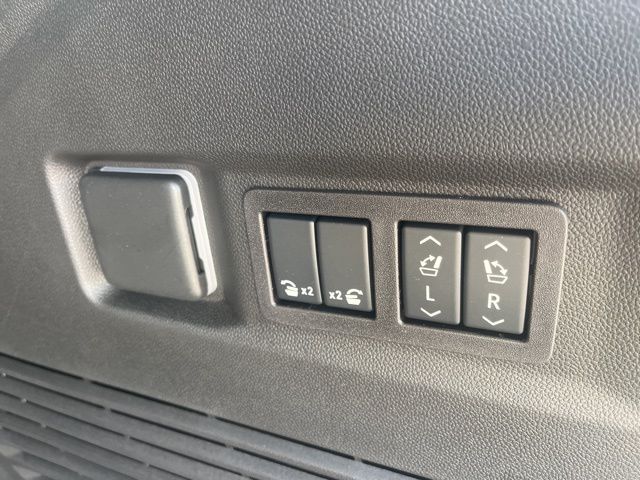 2026 GMC Yukon Denali:44819