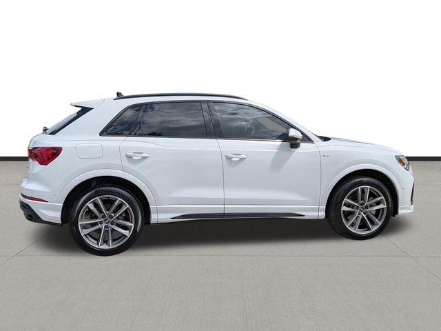 2021 Audi Q3 Premium Plus - 3
