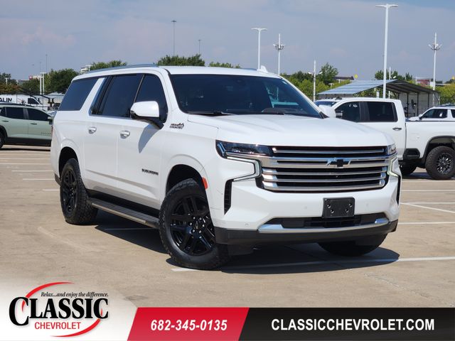 Summit White 2021 Chevrolet Suburban SUV / Crossover Four-Wheel Drive