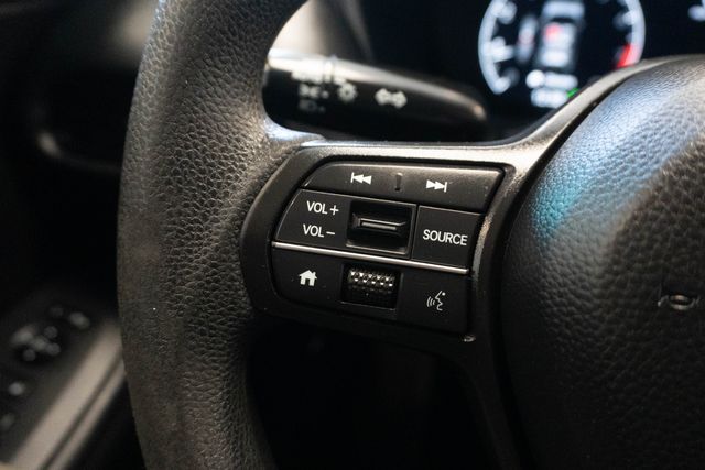Used 2025 Honda HR-V SUV