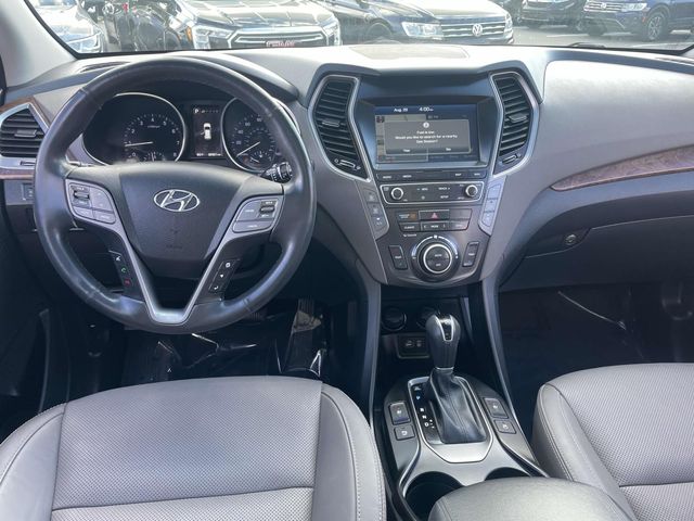 2019 Hyundai Santa Fe XL Limited 17