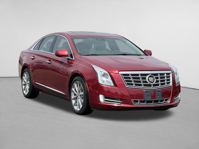 Crystal Red Tintcoat 2013 Cadillac XTS Luxury FWD Sedan Front-Wheel Drive 6-Speed Automatic