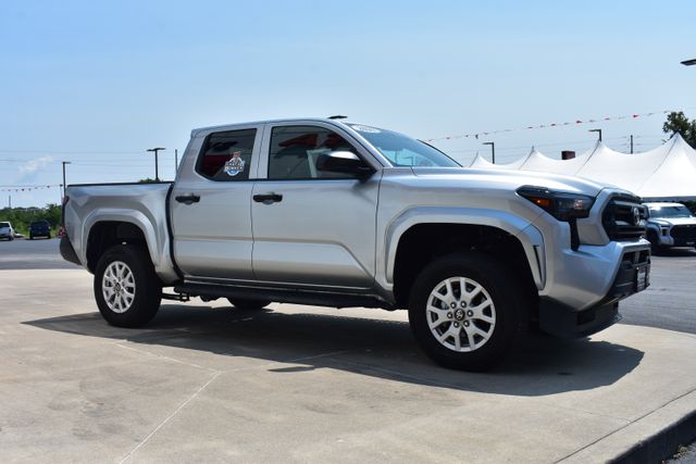 Used 2025 Toyota Tacoma Truck