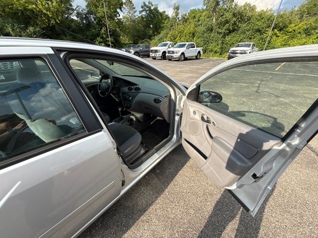 Used 2004 Light Tundra Clearcoat Metallic Ford SE image 29