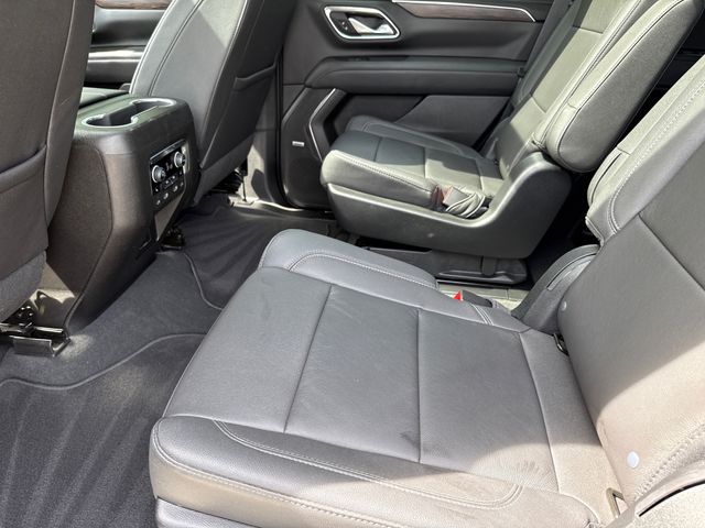 Used 2023 Black Chevrolet Z71 image 19