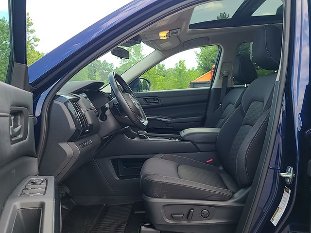 Used 2023 Nissan Pathfinder SUV
