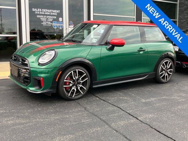 British Racing Green 2026 MINI Cooper Hatchback Front-Wheel Drive 7-Speed Automatic