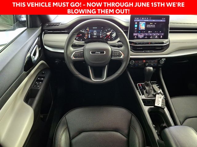 2024 Jeep Compass Limited - Photo 13