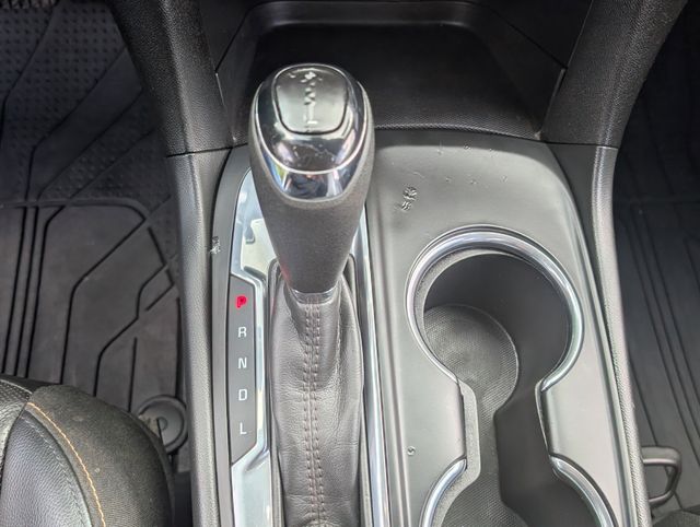 2020 Chevrolet Equinox LT White at Bravo Nissan