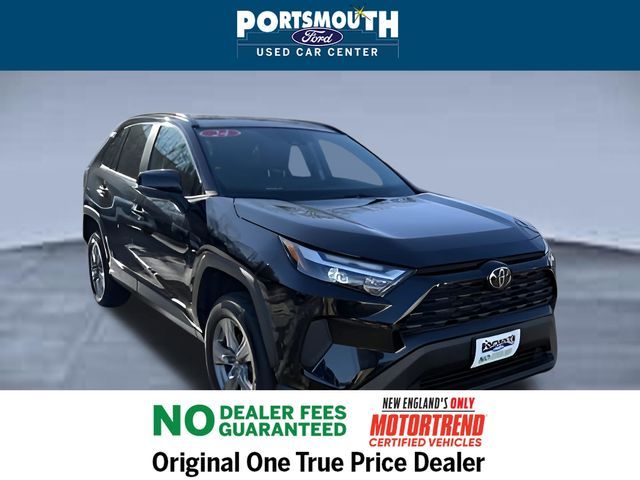 Black 2024 Toyota RAV4 XLE AWD SUV / Crossover All-Wheel Drive 8-Speed Automatic