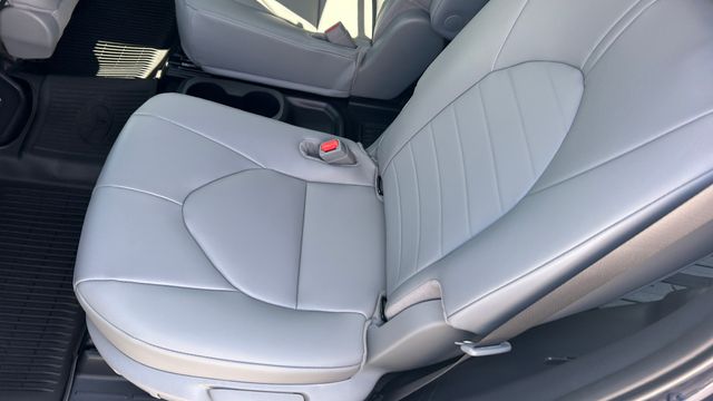 New 2026 Toyota Highlander SUV
