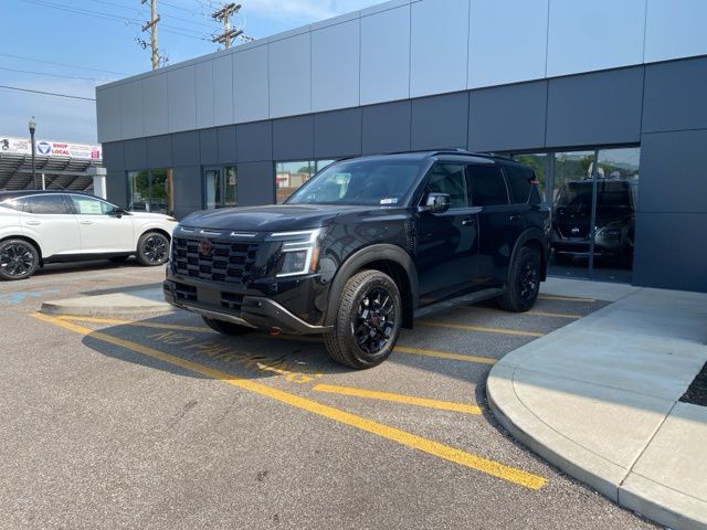 2025 Nissan Armada  photo