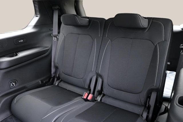 New Car 2025 Jeep Grand Cherokee L  Laredo X For Sale Under $35,000 In Austin, Texas