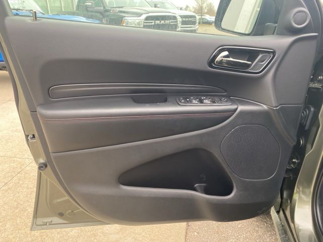 2026 Dodge Durango GT HEMI V8 - Green Machine exterior view 10