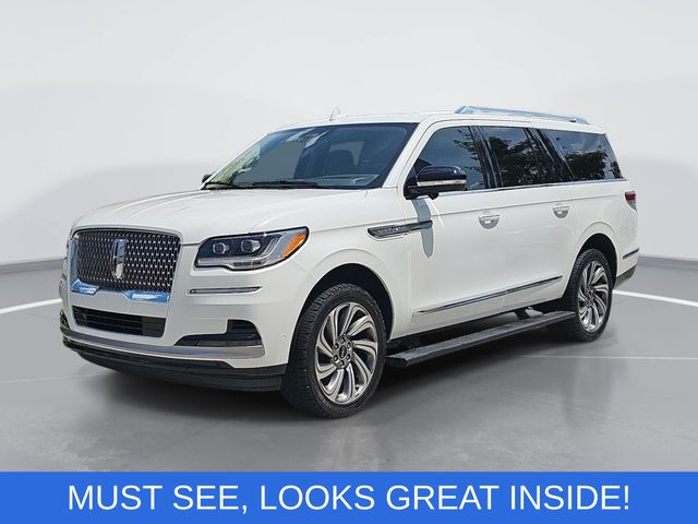 Used 2022 White Lincoln Reserve image 7