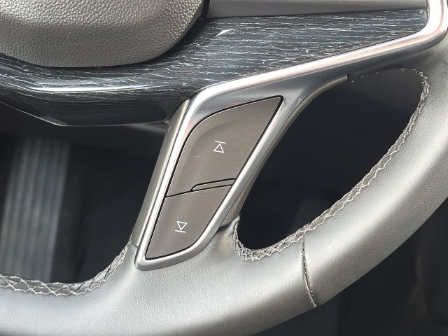 2025 Cadillac XT5 Premium Luxury:46862A
