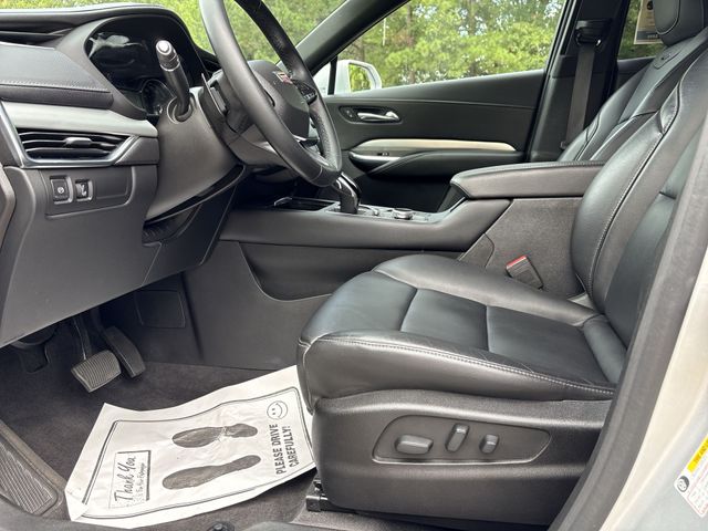 Used 2020 Silver Cadillac Premium Luxury image 12
