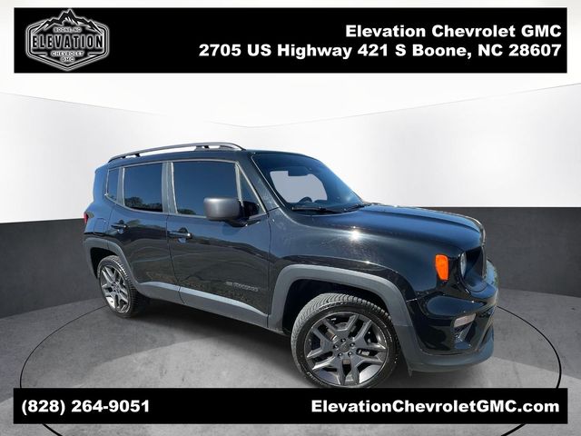 Black Clearcoat 2021 Jeep Renegade Latitude 4WD SUV / Crossover Four-Wheel Drive 9-Speed Automatic