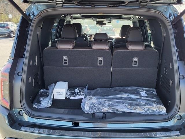 New 2026 White Nissan Platinum Reserve image 4