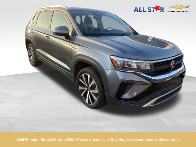 2024 Volkswagen Taos SE FWD