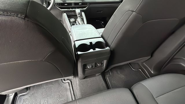 Used 2024 Gray Chevrolet Trail Boss image 21