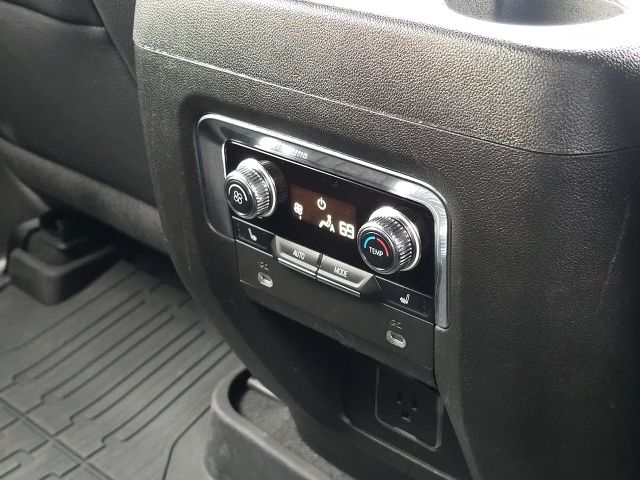 2022 GMC Yukon XL Denali:43810A