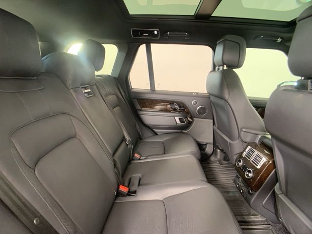 2021 Land Rover Range Rover Westminster 42