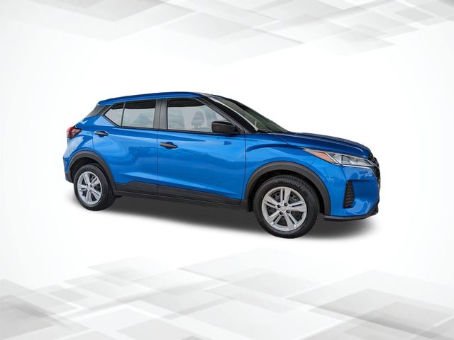 2024 Nissan Kicks S photo
