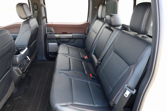 2023 Ford F-150 Lariat - 11
