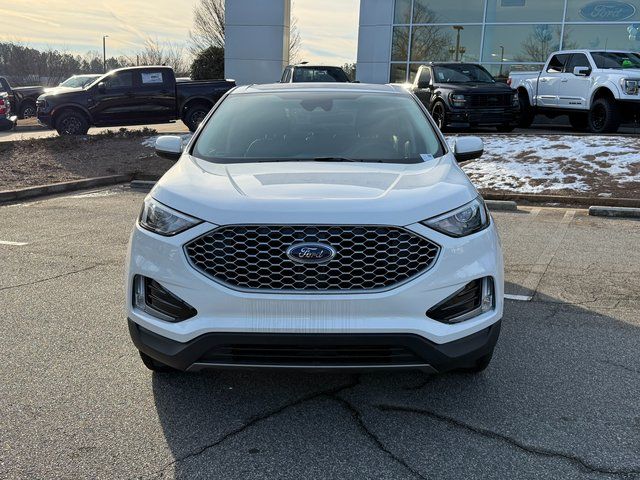 2023 Ford Edge SEL photo