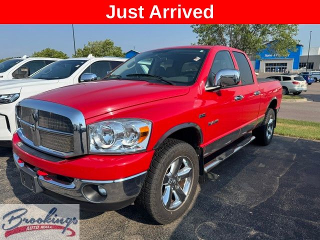 Flame Red Clearcoat 2008 Dodge RAM 1500 Pickup Truck Four-Wheel Drive 5-Speed Automatic
