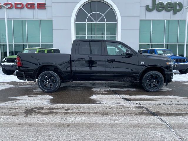 2026 Ram 1500 Big Horn/Lone Star - Diamond Black Crystal Pearlcoat exterior view 4