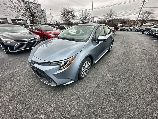 2022 Toyota Corolla Hybrid LE 4