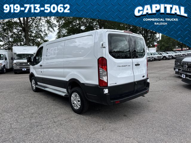 Used 2025 White Ford Base image 8