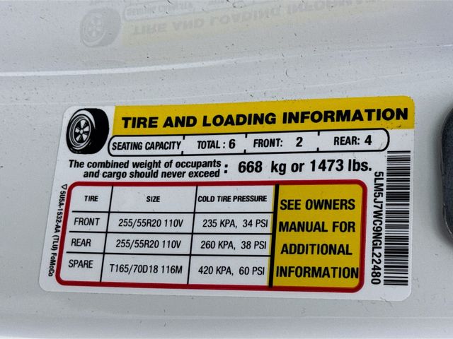 2022 Pristine White Metallic Tri-Coat Lincoln Aviator Reserve RWD SUV