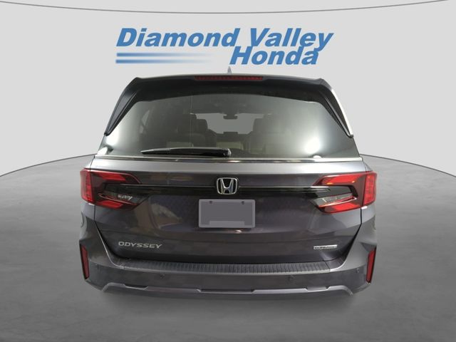 2025 Honda Odyssey Touring 3