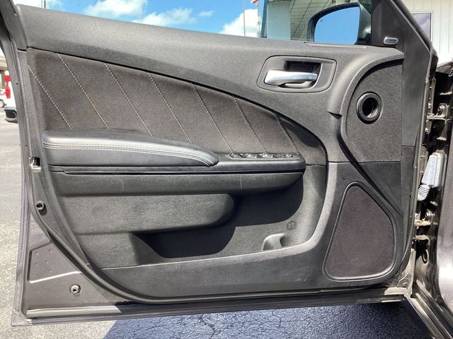 Used Car 2023 Dodge Charger  Sxt For Sale Under $30,000 In San Antonio, Texas