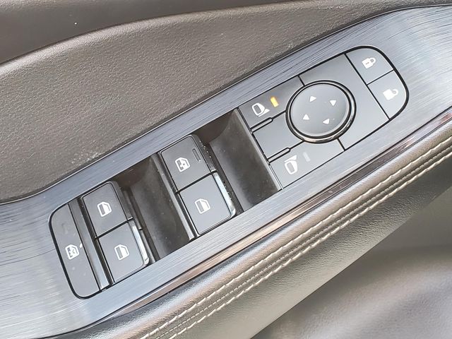 Used 2023 Nissan Rogue SUV