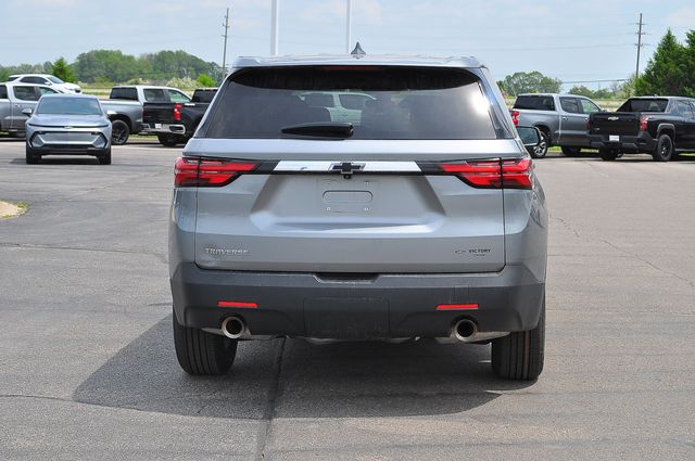 Used 2023 Gray Chevrolet LS image 4