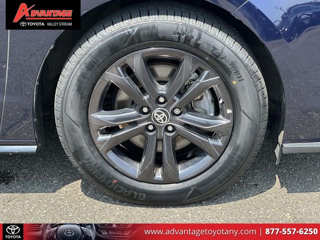 Used 2024 Toyota Sienna Van