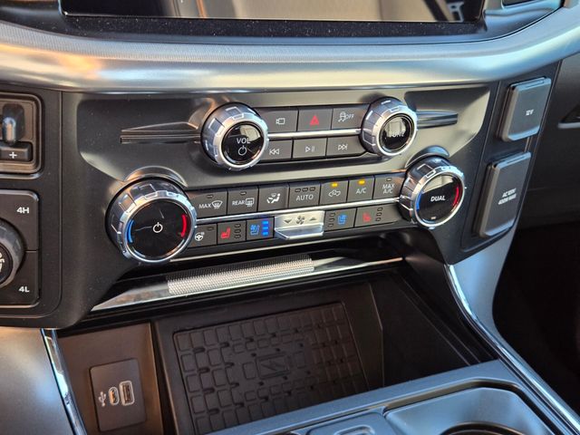 New 2026 Ford F-150 Lariat 4D SuperCrew