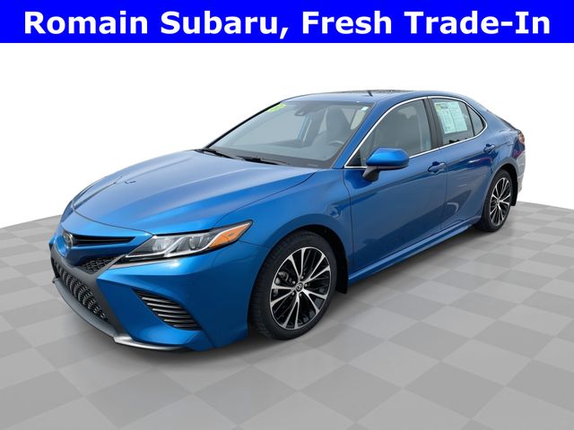 2020 Toyota Camry SE FWD