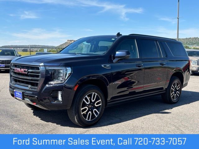 Midnight Blue Metallic 2023 GMC Yukon XL SUV / Crossover Four-Wheel Drive 