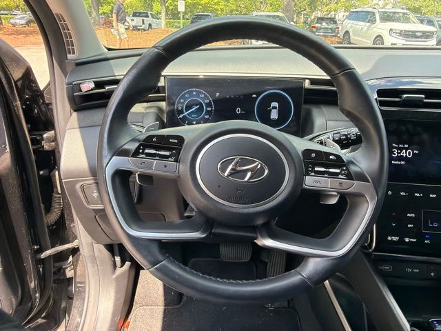 Used 2023 Black Hyundai Limited image 13